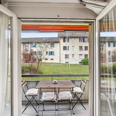 Cozy 2 Bedroom Apartment In Zürich Exterior foto